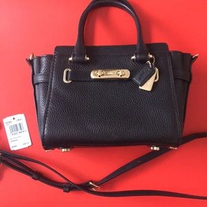 COACH Pebbled Leather Swagger 21